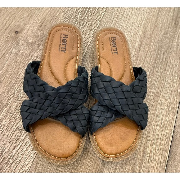 Women's Born Rue Flat Black CrissCross Leather Sandal Size 7 / 38 - Picture 11 of 11